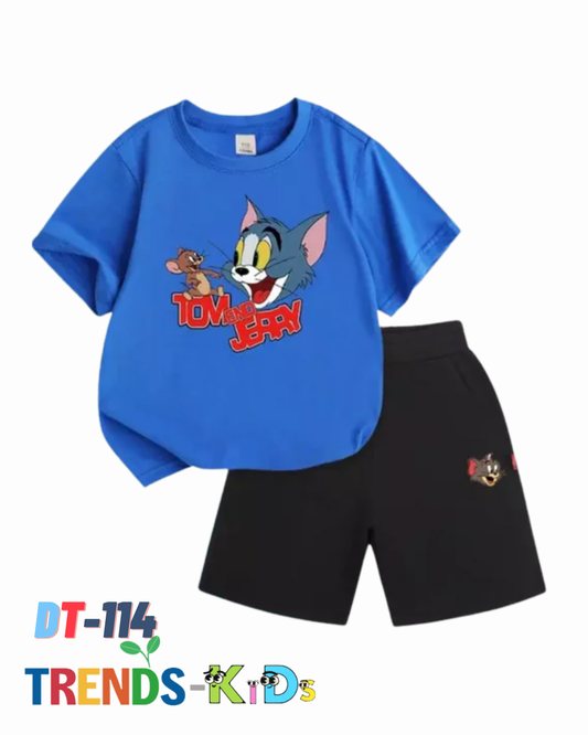 T-Shirt & Pant Set with Pocket – Style Meets Function!